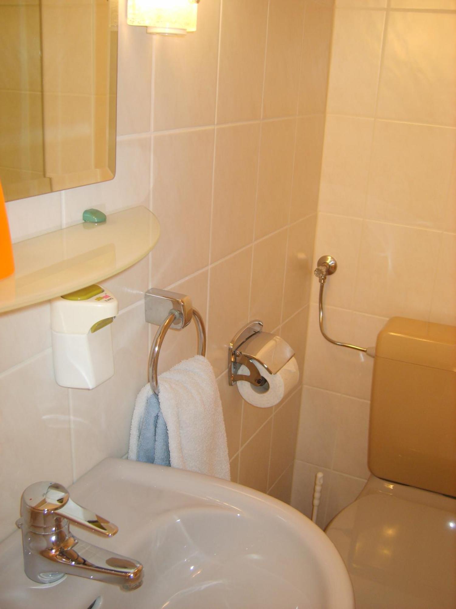 Landhotel Sperlingsberg Crimmitschau Εξωτερικό φωτογραφία
